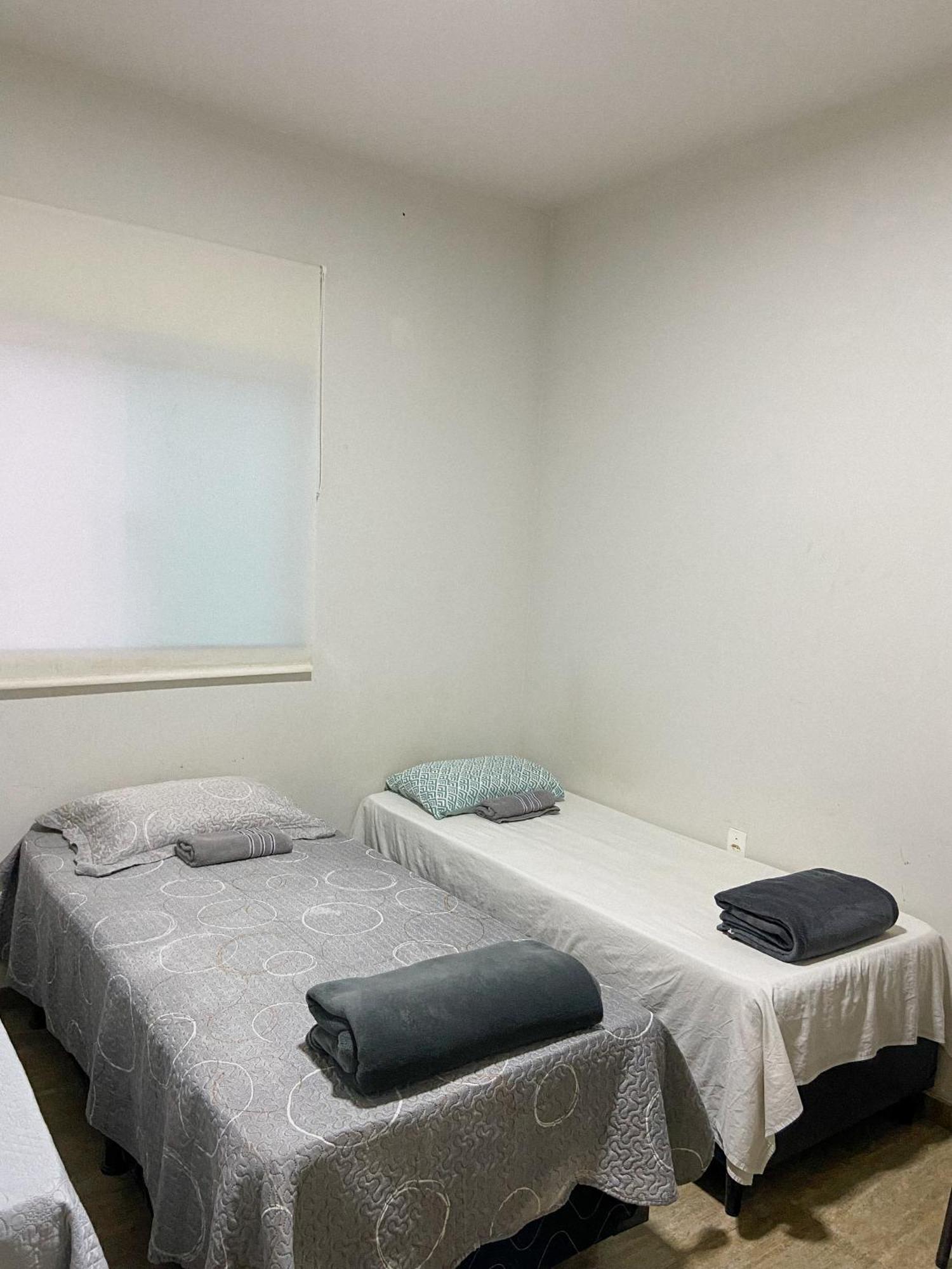 Hostel Network - Quartos Privativos Anapolis Luaran gambar